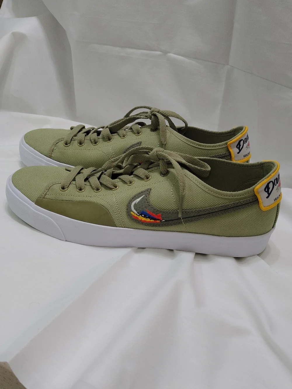Nike SB BLZR COURT Daan Van Derlinden Low Top Sneakers